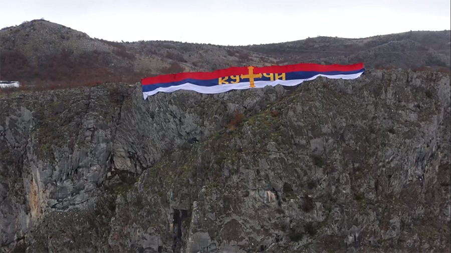 Kuči osudili napad na Cetinju: Pozivamo djecu iz Nikšića da posjete naše planine i gore zapjevaju „Veseli se srpski rode“!