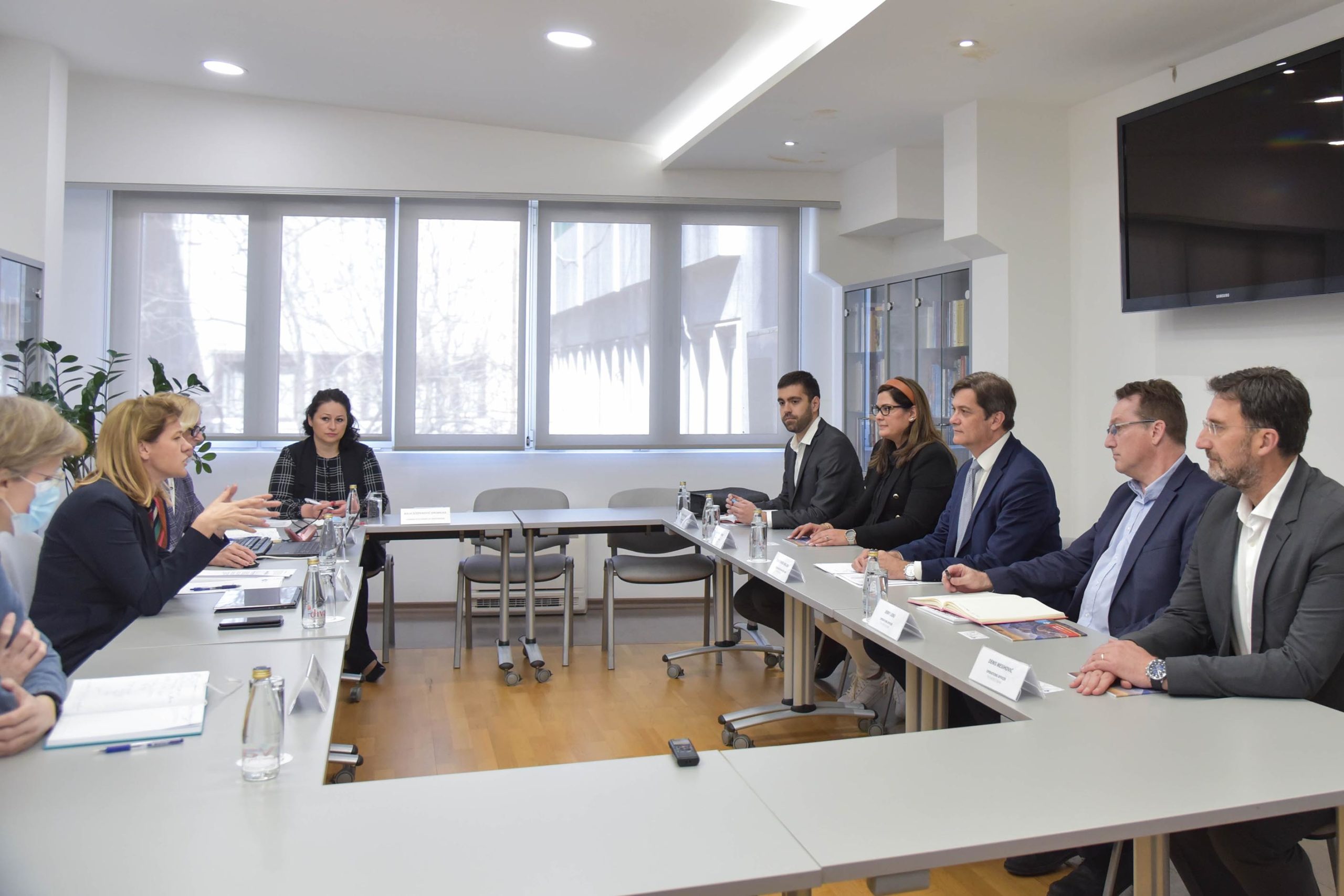 Drakić sa šefom Kancelarije Svjetske banke za Crnu Goru: Preduslov razvoja svih oblasti privrede je kvalitetna infrastruktura