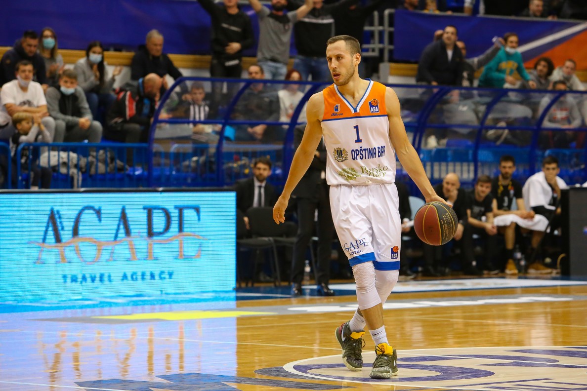 Mornar Barsko Zlato i Podgorica blizu polufinala