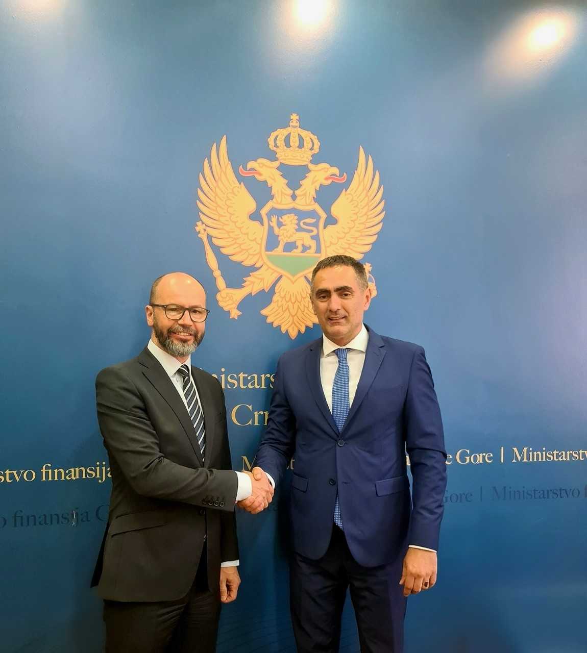 Ministar Damjanović sa ambasadorom Slovenije: Raditi na jačanju saradnje u oblasti finansija