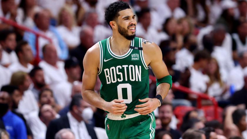 Tejtum nezadrživ: Boston uzvratio udarac Majamiju