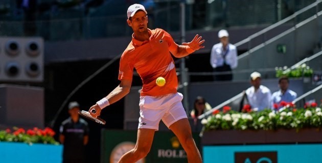 Novak lako izašao na kraj sa Hurkačem, čeka Rafu ili Alkaraza