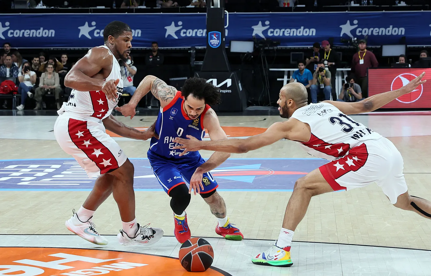 Larkin najbolji košarkaš Evrolige u aprilu