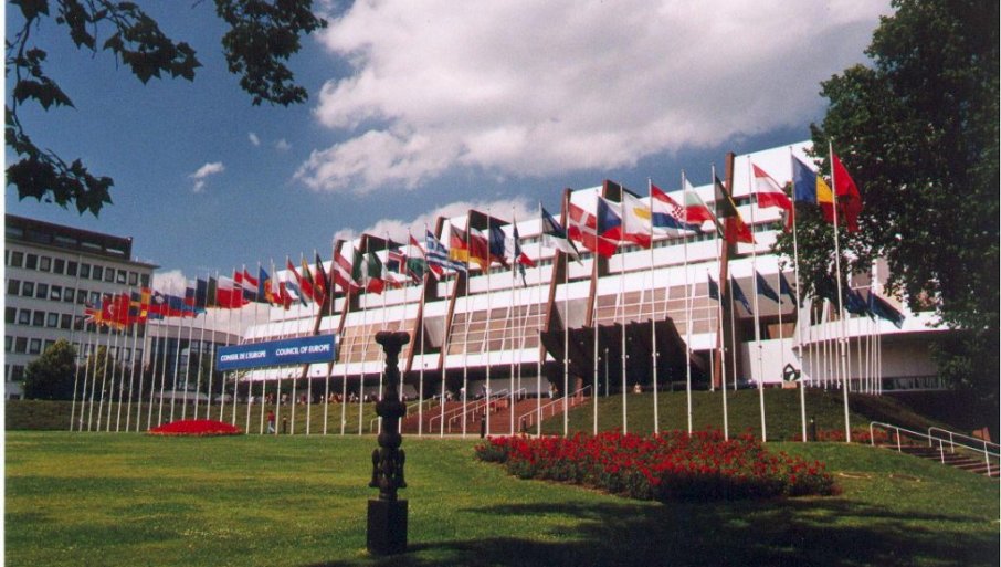 Priština kršeći sporazume želi da se domogne evropskih institucija; Na strani Srbije 14 zemalja spremne da povuku priznanje!