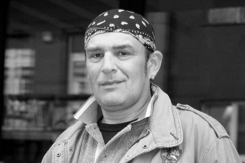 Preminuo Igor Starović, frontmen grupe Divlji kesten