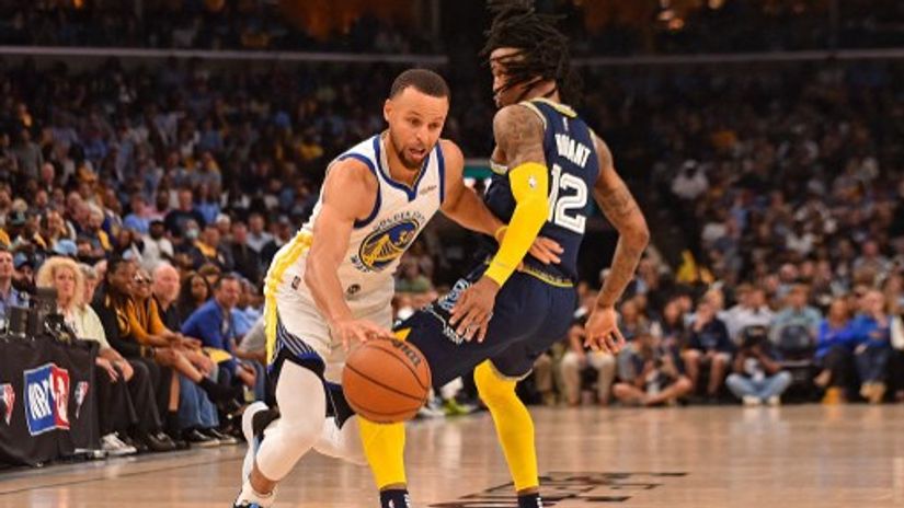 NBA: Goleden Stejt razbio Memfis i poveo u seriji!