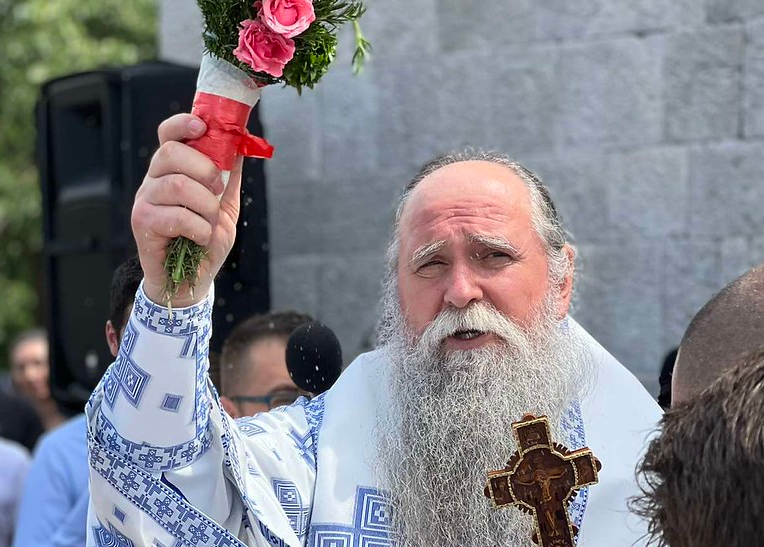 Mitropolit Joanikije na Pelevom Brijegu: Iako je ovo vrijeme rasijalo ljude po cijelom svijetu, oni se ipak vraćaju na svoja ognjišta