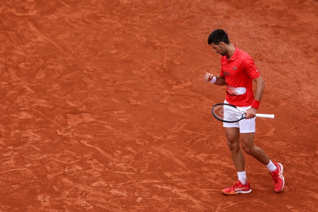 Nole rutinski sa Slovakom, Slovenac protivnik u trećem kolu