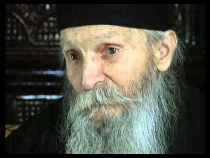Sveti otac Tadej predvidio događaje u Crnoj Gori: „Doći će do odvajanja od Srbije, udara na Srbe i crkvu“; „Albanija će započeti rat koji će se uz pomoć braće iz Srbije biti pobjednički“