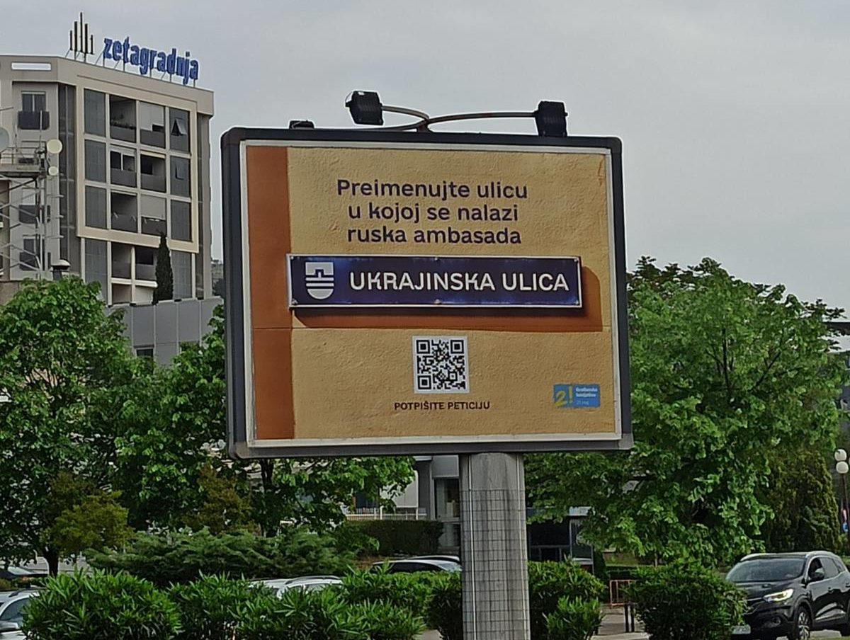Provokacija ili predizborni trik: GI „21. maj“ poziva da se ulica gdje se nalazi ambasada Ruske federacije preimenuje u „Ukrajinsku ulicu“