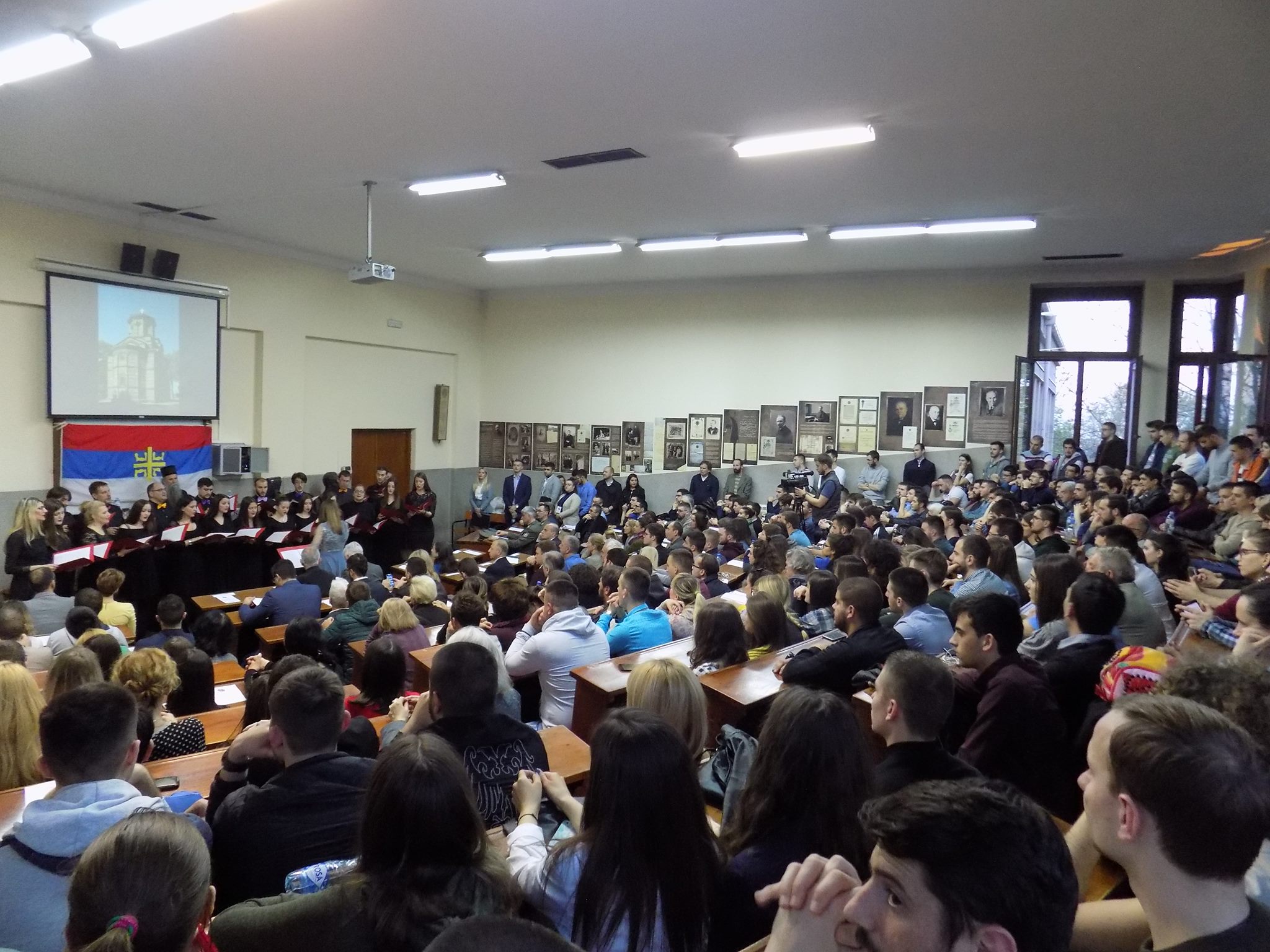 Studentski klub Pravnog fakulteta u Beogradu objavio Vidovdanski nagradni konkurs u pisanju eseja na slobodnu temu
