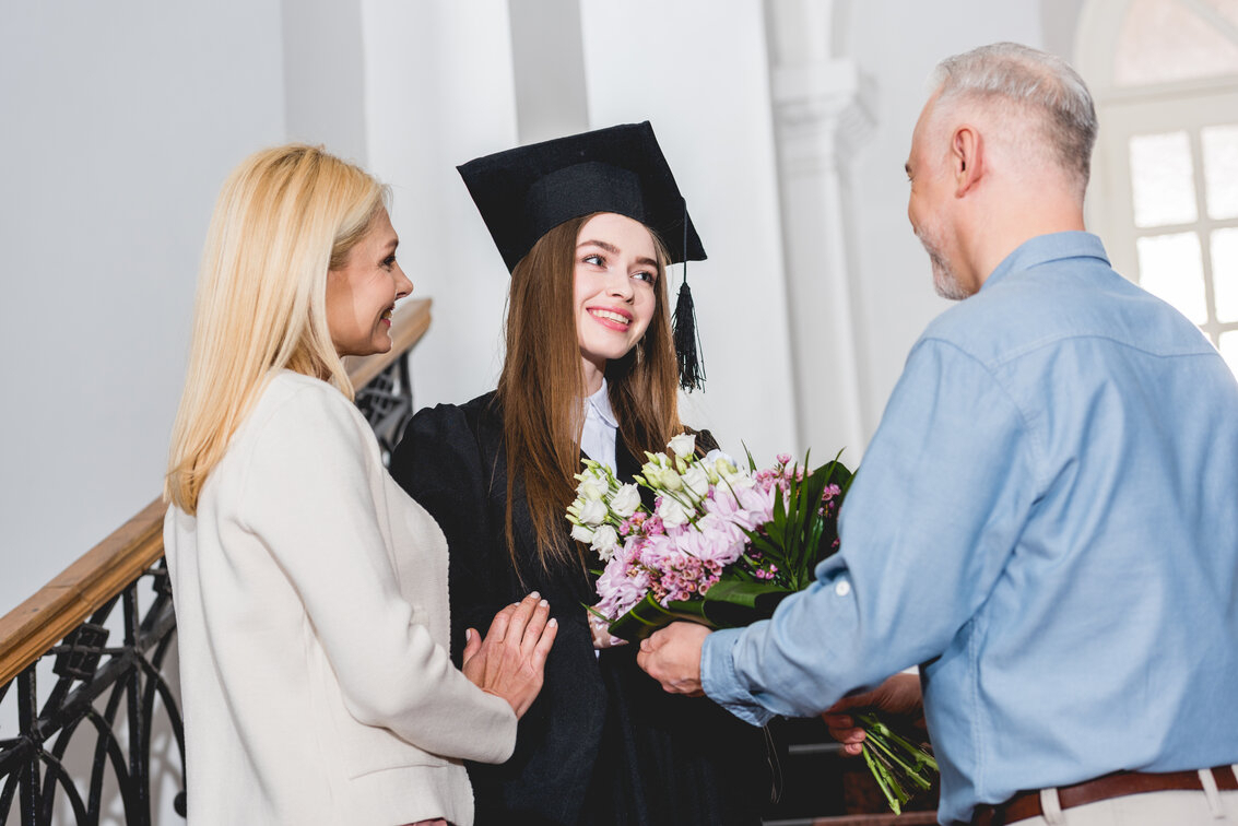 Nesvakidašnja pojava: Studentkinja Pravnog fakulteta u Podgorici lažirala diplomu i potpis pa objavila „slavlje“ na društvenim mrežama!