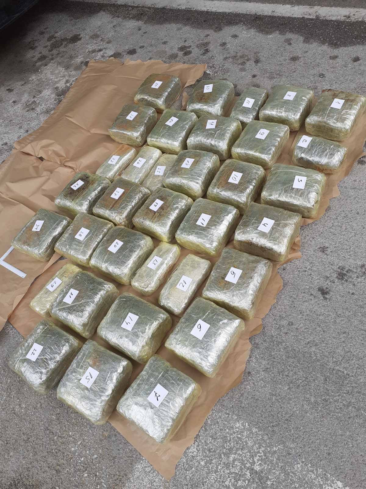 Uhapšen Mojkovčanin na graničnom prelazu Metaljka: Htio da prokrijumčari 30 kilograma marihuane