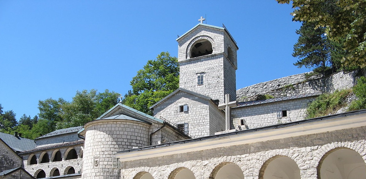 Svitali su crni Božići nad Cetinjem i prije…