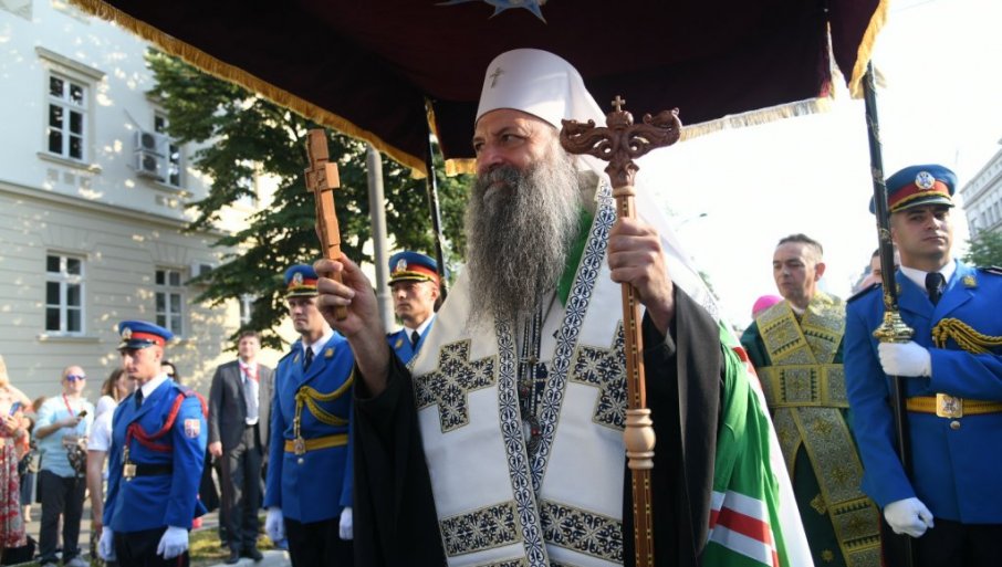 Svečano na ulicama Beograda: Spasovdansku litiju predvodi patrijarh Porfirije