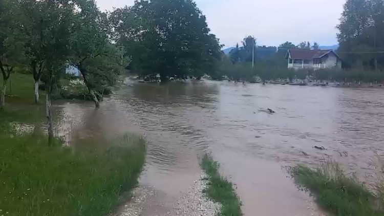Na području Zapadne Srbije uvedena vanredna odbrana od poplava