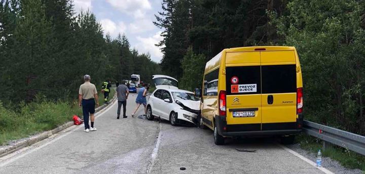 Udes na putu Žabljak-Pljevlja: Povrijeđeno šest osoba, među njima i djeca