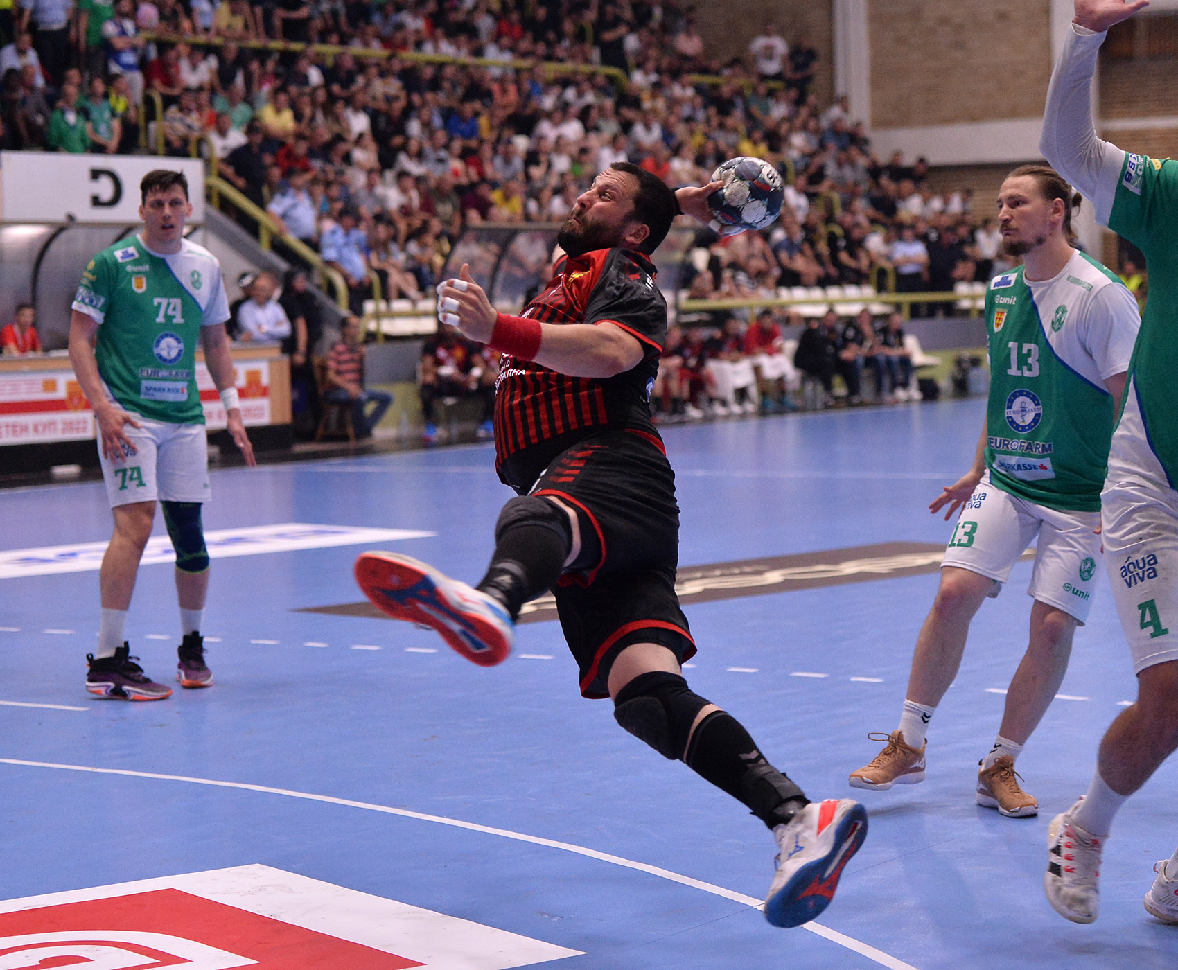 Šampion iz 2017. i 2019. godine izbačen iz EHF Lige šampiona