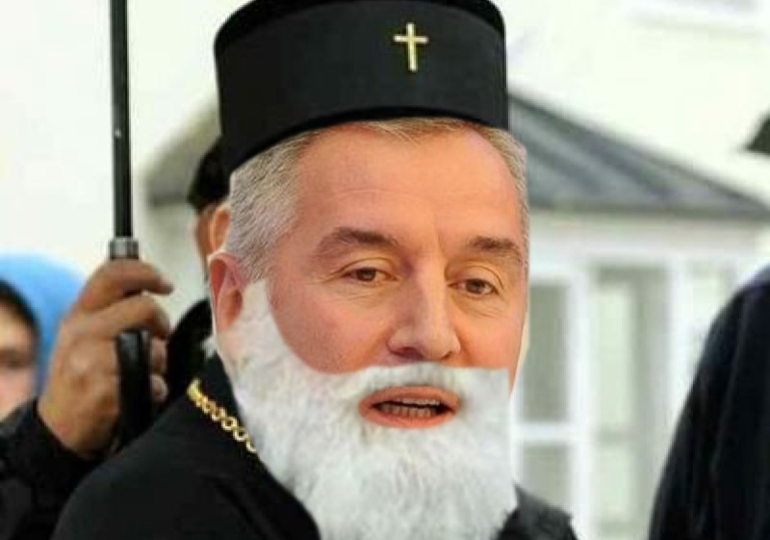 Posle Miraša, otac Milo: Za DPS-ove medije Đukanović bogoslužio u Patrijaršijskoj crkvi (FOTO)
