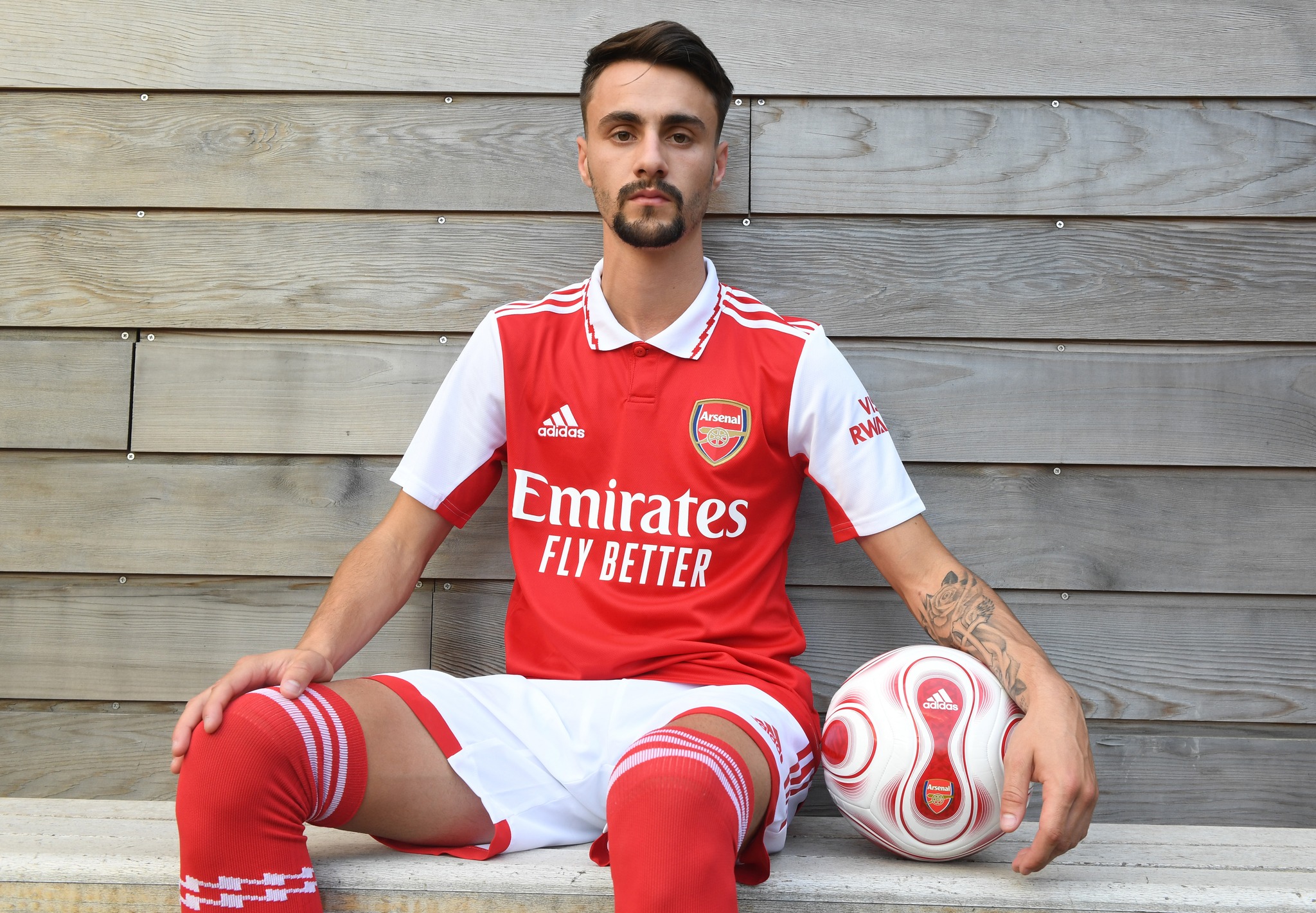 Arsenal objavio: Vieira i zvanično „tobdžija”
