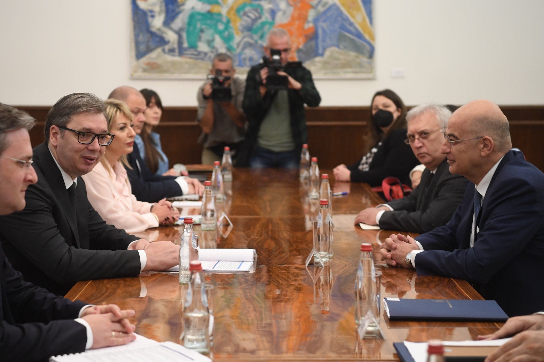 Vučić sa ministrom spoljnih poslova Grčke Dendijasom: Odnos Srbije i Grčke zasnovan na prijateljstvu, istorijskoj bliskosti i solidarnosti