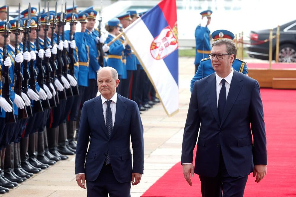 Pred Srbijom teški dani: Šolc izričit sa zahtjevima o sankcijama Rusiji i priznanju Kosova i Metohije; Vučić jasan – nacionalni interesi su naš prioritet