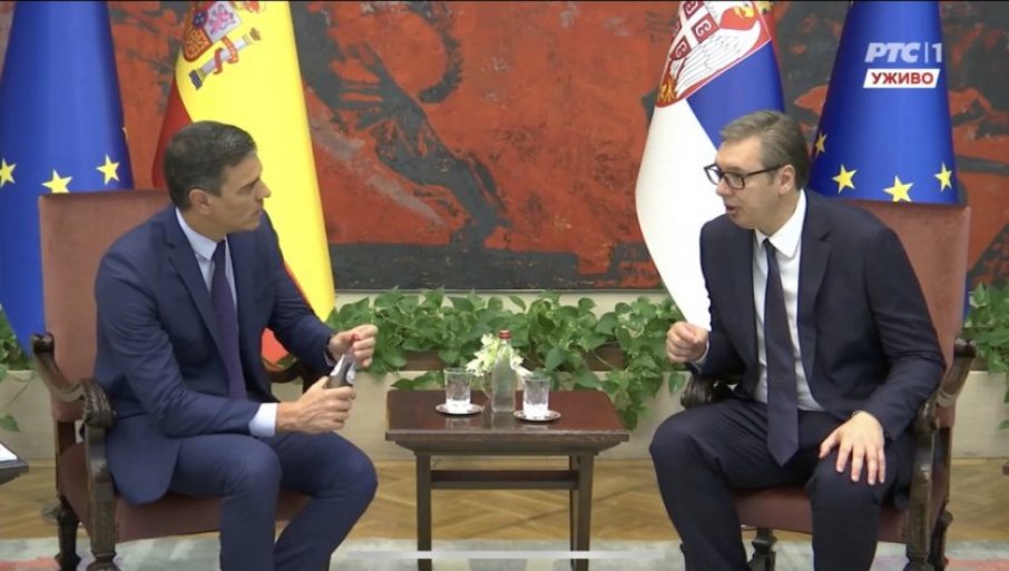 Vučić dočekao Sančeza: Prvi premijer Španije u posjeti Srbiji!