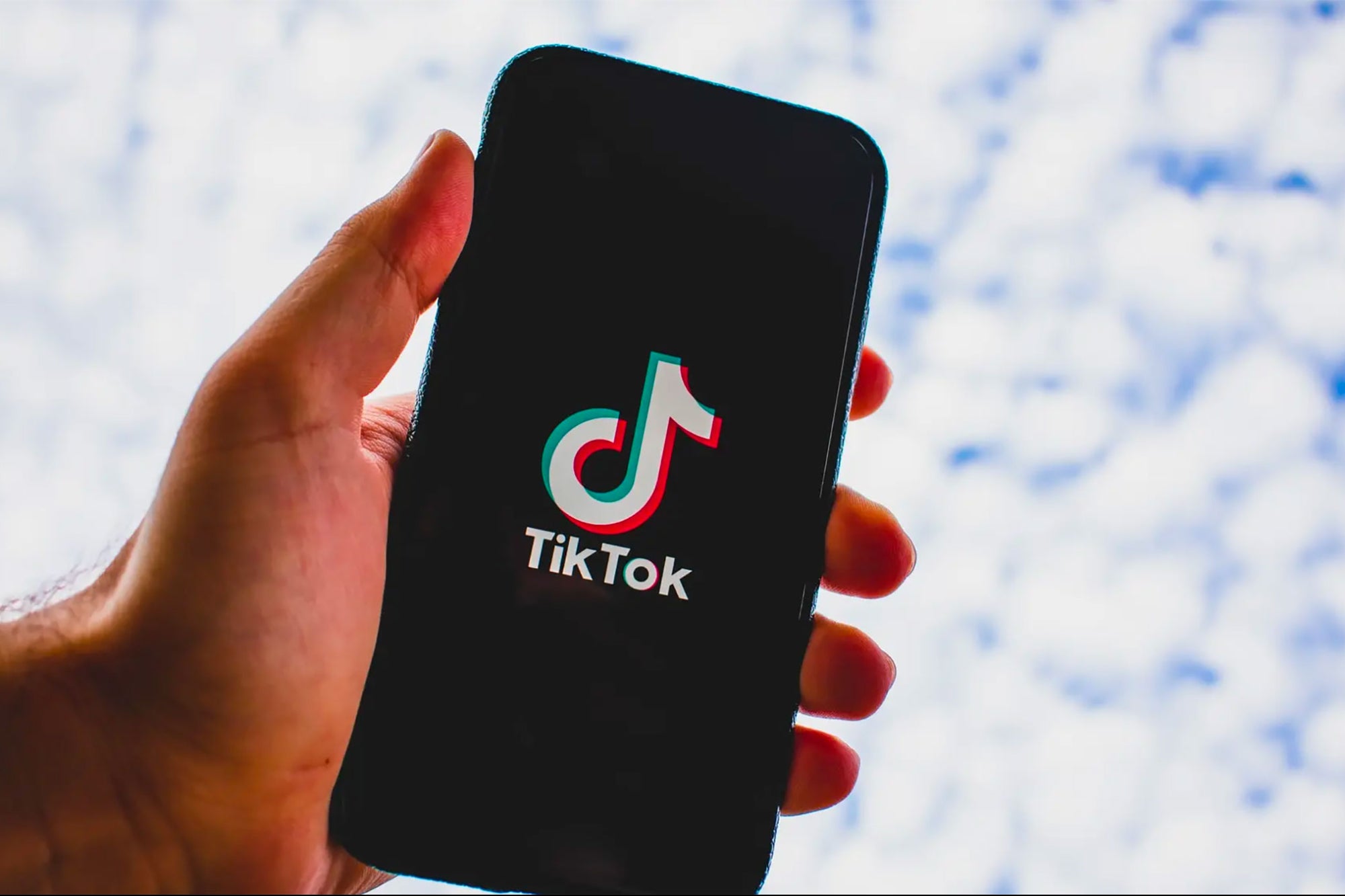 TikTok uvodi opciju uključivanja titlova za video-klipove