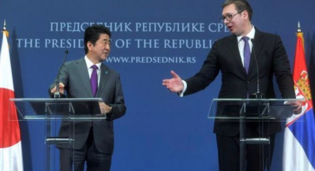 Vučić: Sa tugom i nevjericom sam primio vijest o smrti Šinzoa Abea; Izražavam duboko saučešće porodici i narodu Japana