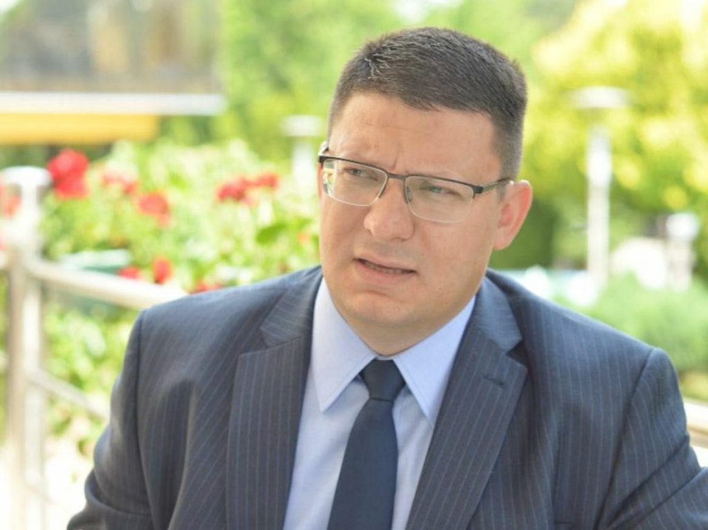 Đurđev: Srbija da, poput Mađarske, proglasi vanrednu situaciju i zabrani izvoz energenata i ogrijevnog drveta iz zemlje!