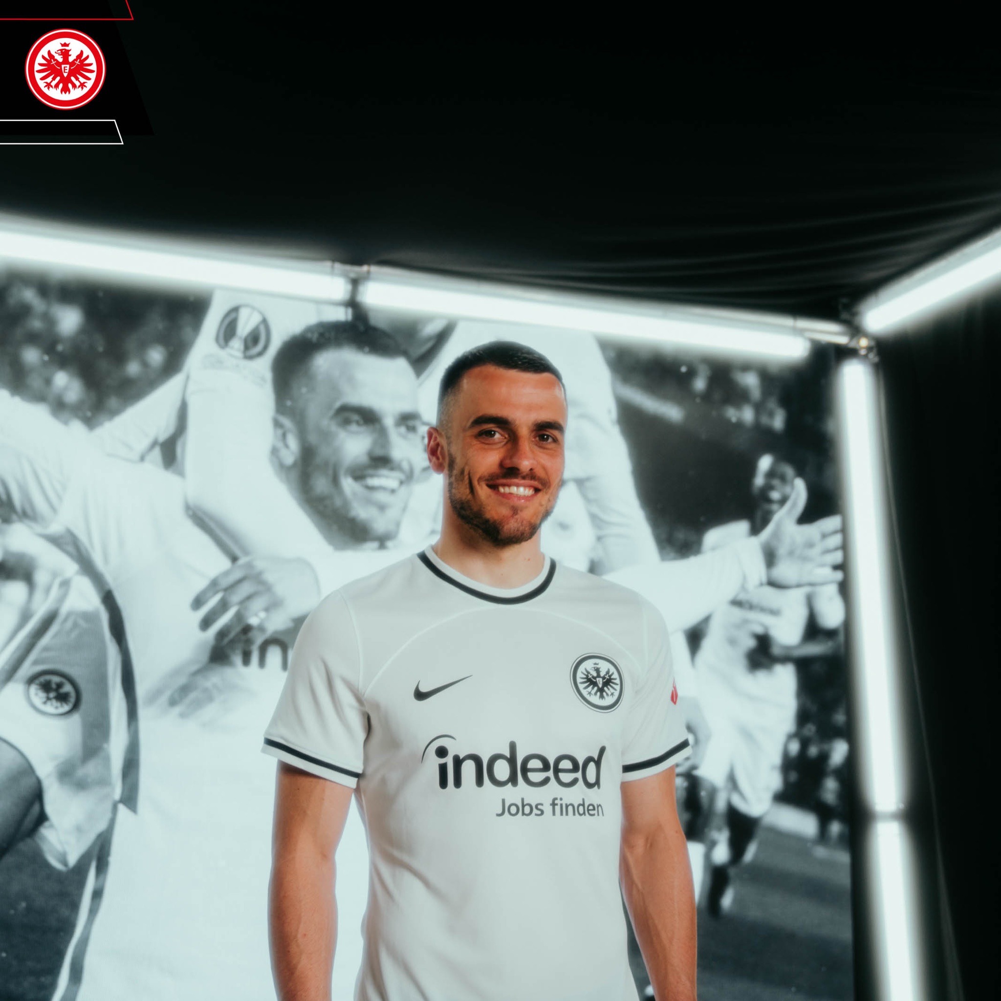Obrt: Kostić ostaje u Frankfurtu