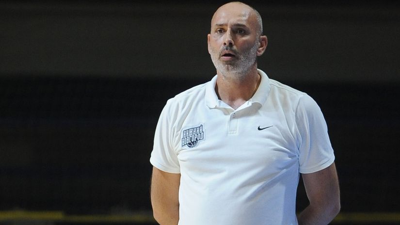 Zvezda našla trenera u Rusiji: Zoran Lukić mijenja Dejana Radonjića?