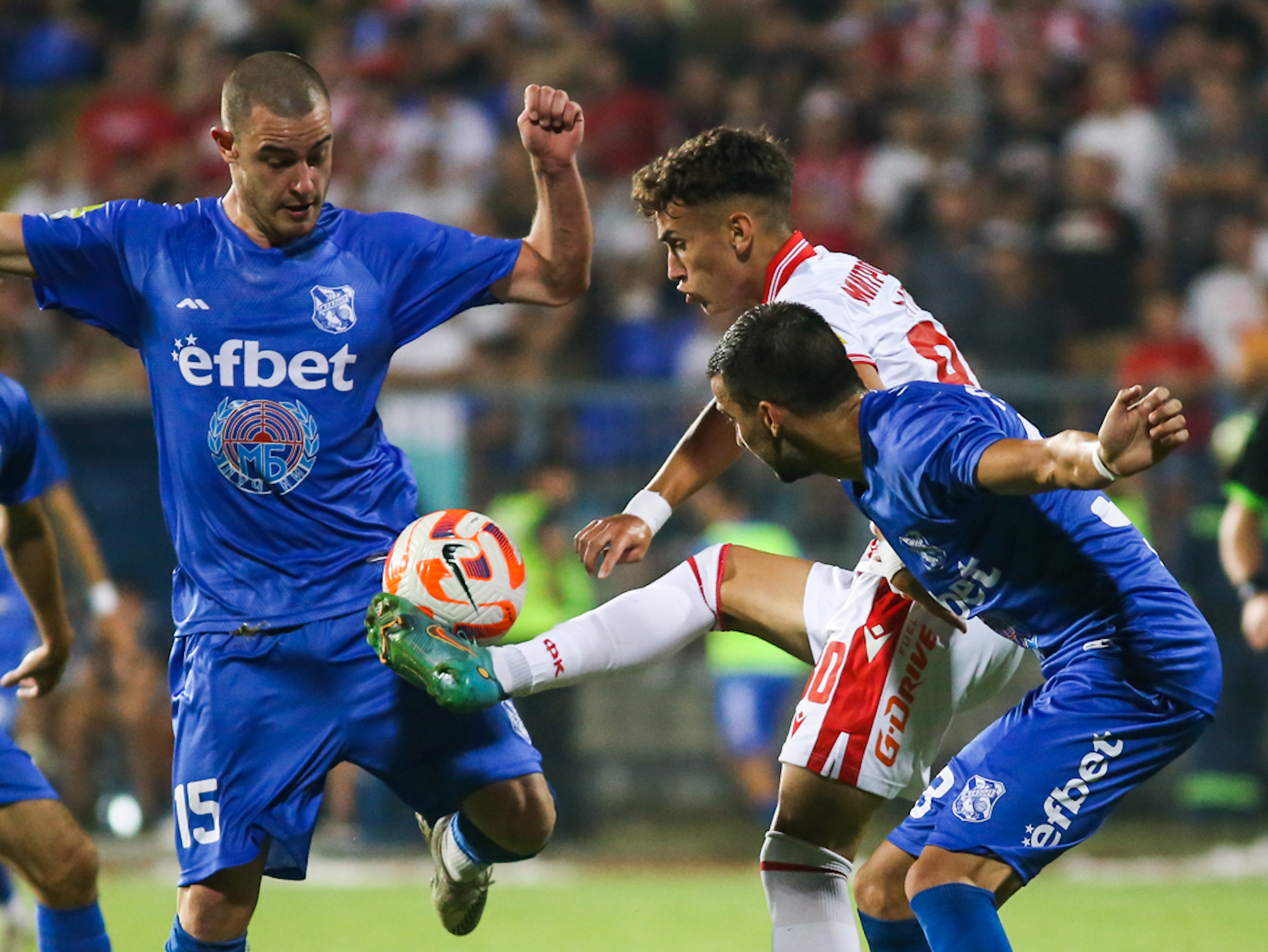 Pavkov nastavio seriju, Mitrović pogodio na debiju: Zvezda prebrodila Lučane