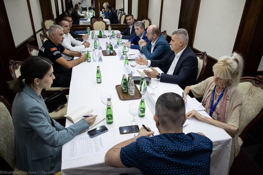 Odbor za za bezbjednost i odbranu sa predstavnicima Sindikata Uprave policije
