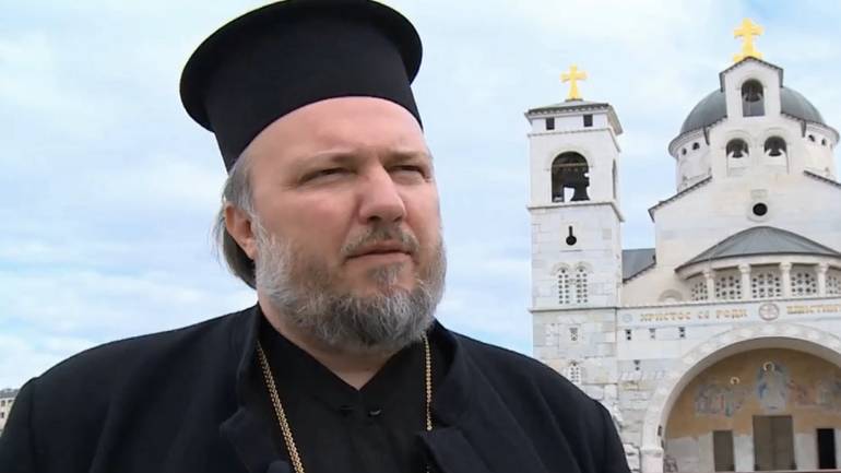 Neutemeljeni napadi na Temeljni ugovor