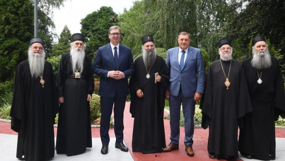 Vučić se sastao sa patrijarhom Porfirijem i Dodikom: Razgovarali o situaciji na Kosovu i Metohiji (FOTO)