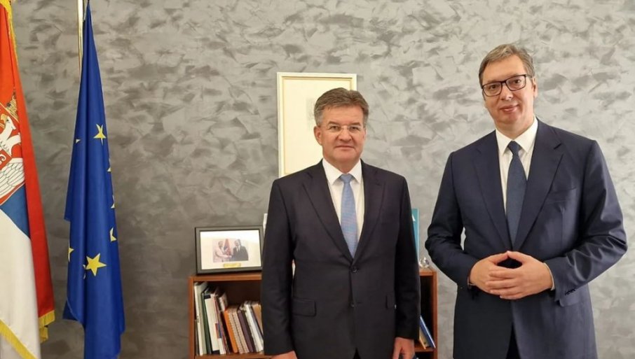 Vučić nakon sastanka sa Lajčakom: Srbija insistira na punom sprovođenju potpisanih i prihvaćenih sporazuma iz Brisela!