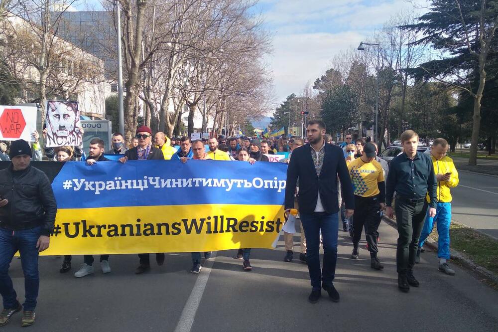 Ambasada Ukrajine organizuje u Podgorici skup podrške vlastima u Kijevu!
