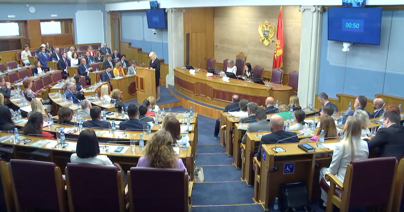 I šta ćemo sad: Vanredno stanje DPS demokratije!