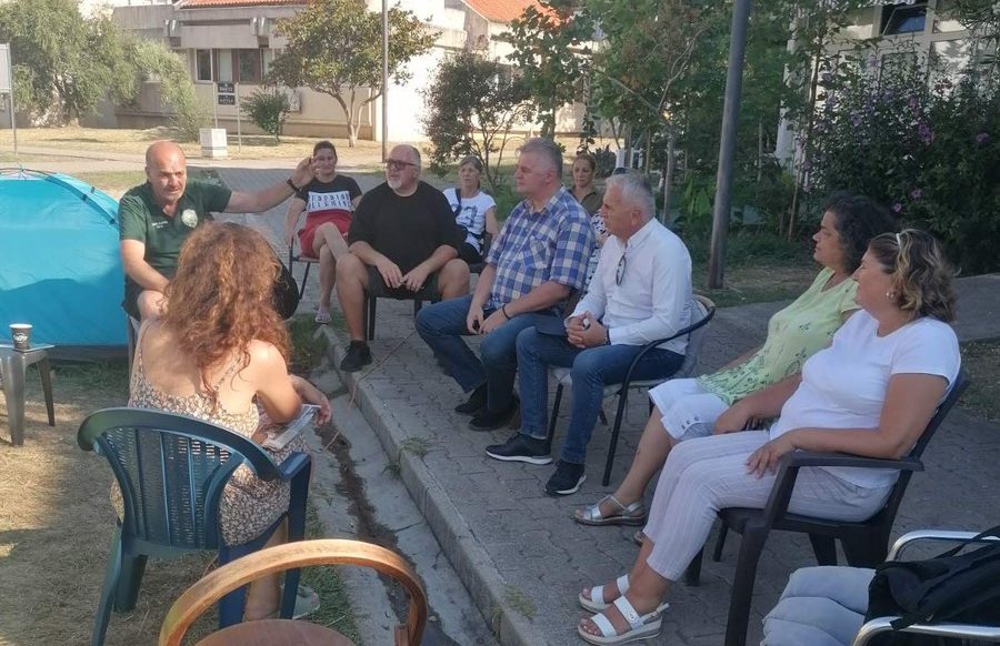 U Budvi: Đurović i Bojović posjetili prosvjetare