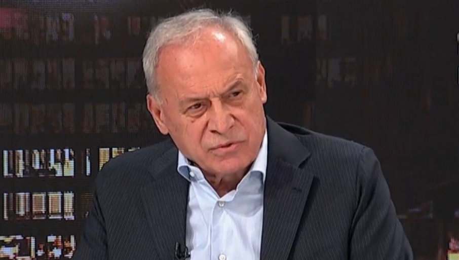 Komite misle da će da ih porobe Srbi, koji umjesto toga dolaze na ljetovanje među braćom