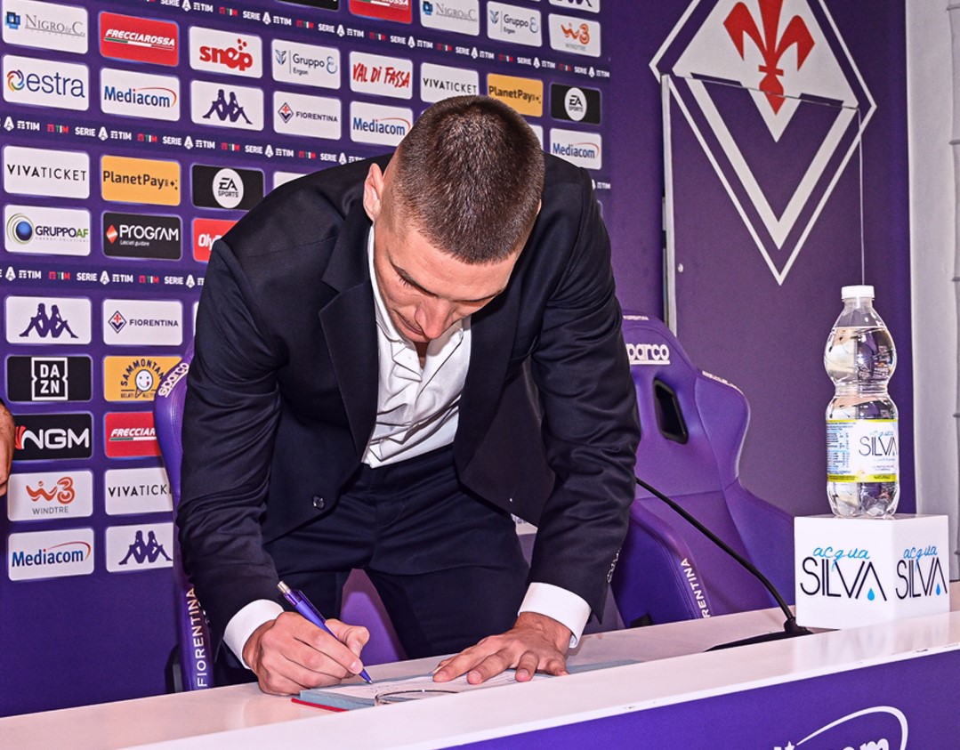 Milenković se osjeća voljenim u Firenci: Štoper produžio ugovor sa „Violom”