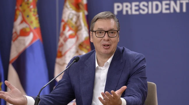 Vučić: Vjerujem u čudo da ćemo naći kompromisno rešenje (FOTO)
