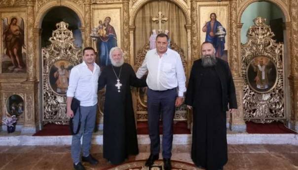 Dodik posjetio paštrovačke svetinje!