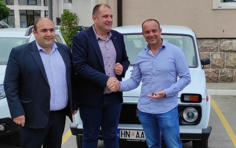 CEDIS donirao terensko vozilo Turističkoj organizaciji Andrijevice