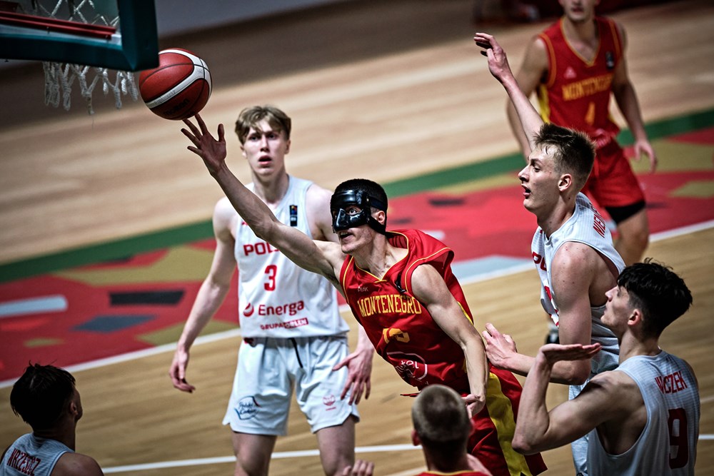 Crnogorski juniori pretrpjeli peti poraz na Evrobasketu: Neophodne obje pobjede u finišu za opstanak