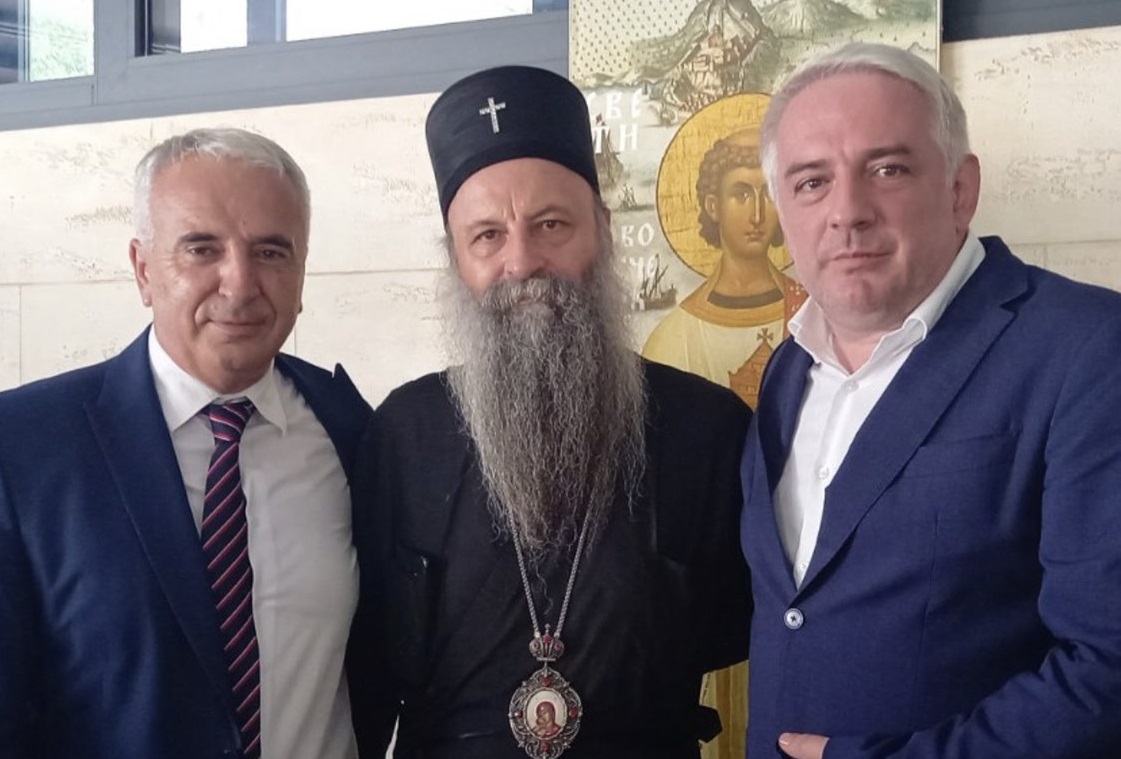 Patrijarh Porfirije danas i sa poslanicima DF-a Jovanom Jolem Vučurovićem i Dejanom Đurovićem