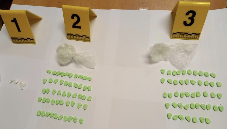 Uhapšene dvije osobe u Baru kod kojih je pronađen kokain i ekstazi