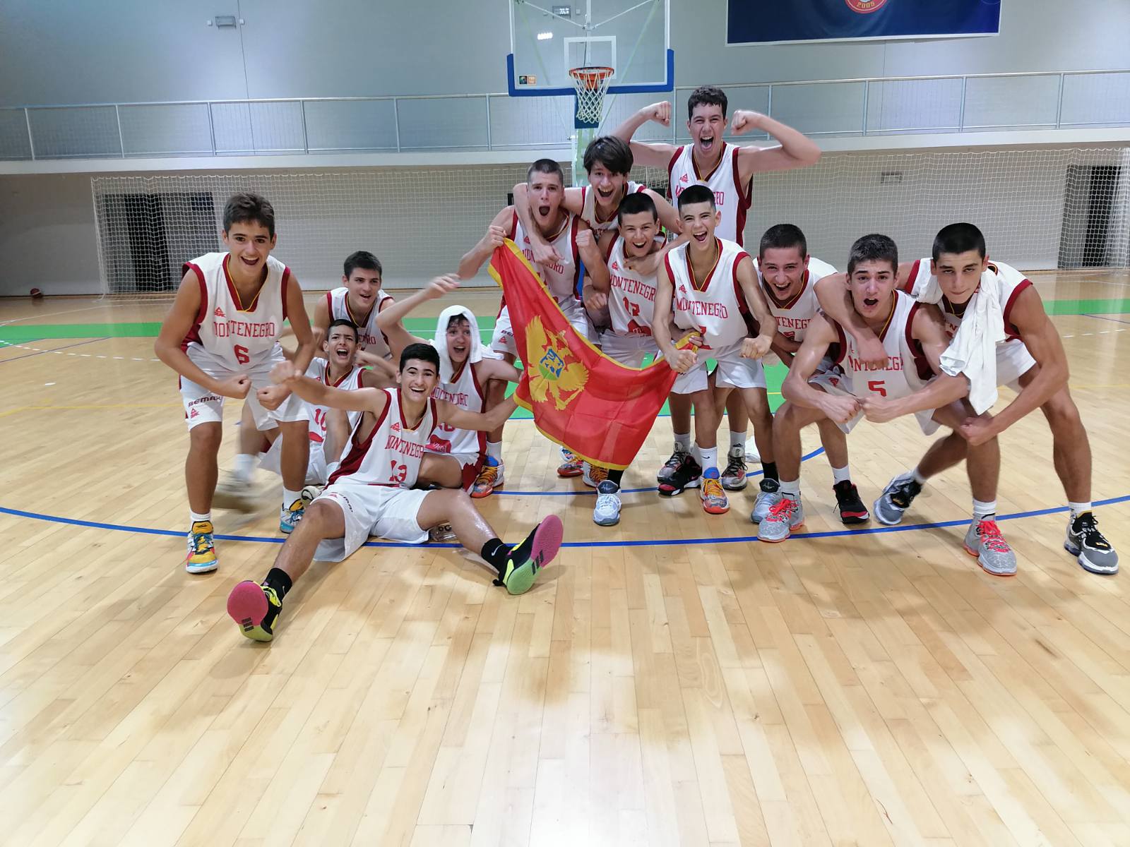 Bakićevi pioniri na ubljedjiv način otvorili Slovenija Bol