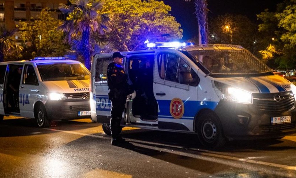 BORBA saznaje: Svi prilazi ka Vili Gorica zatvoreni zbog neprijavljenog protesta komita, veliki broj policajaca prisutan na podgoričkim ulicama